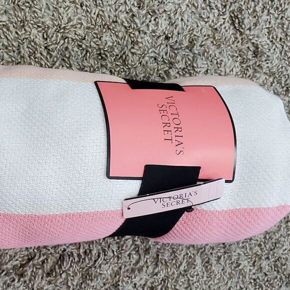 NWT Victoria's Secret Pink, Coral, Mint & Yellow Striped Blanket - Picture 3 of 7